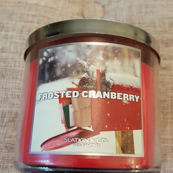 slatkin & Co Other - Slatkin & Co 3 wick candle
